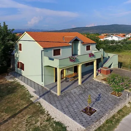 Apartment Laura Pridraga